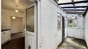 Photo 16- click for photo gallery